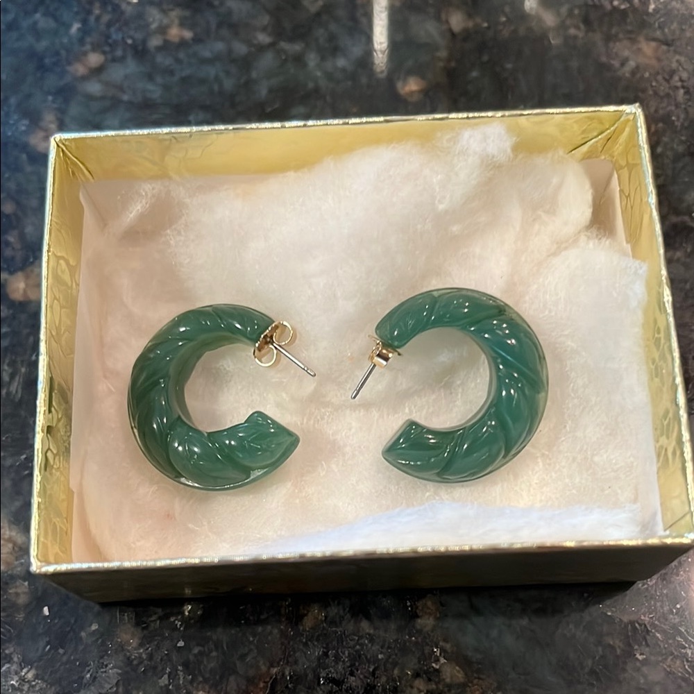 Vintage Avon lucite celluloid Hoop Earrings